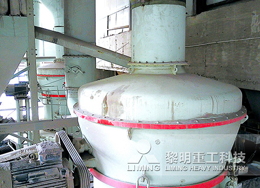 貴州銅仁時產10噸歐版磨石灰石制粉商砼站生產現場應用混凝土拌合站